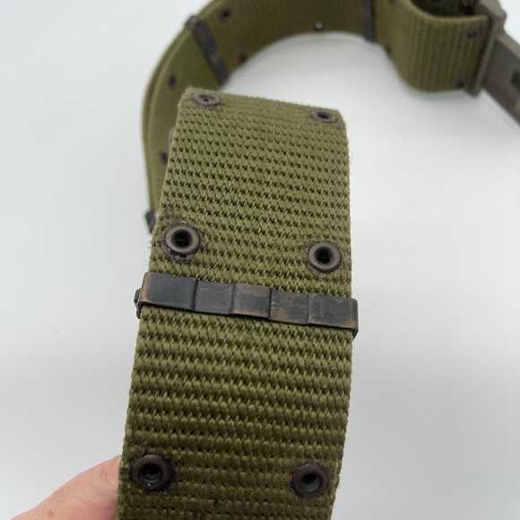 Vintage US Army Belt Military Issue Nylon LC-2 Individual Equipment Gear Size L - Picture 8 of 9